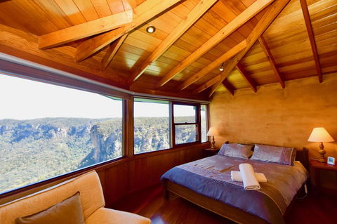 Amaroo Mountaintop Villa - Sunshine Coast Tourism 2