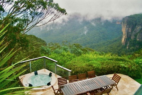 Amaroo Mountaintop Villa - Sunshine Coast Tourism 1