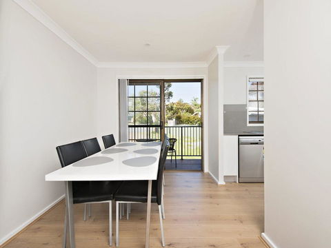 Amaroo Retreat @ Fingal Bay - Holiday Sunshine Coast 1