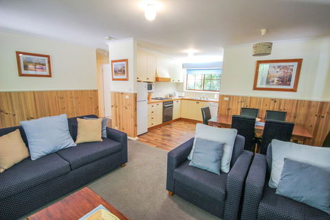 Amber Cottage - Holiday Sunshine Coast 2