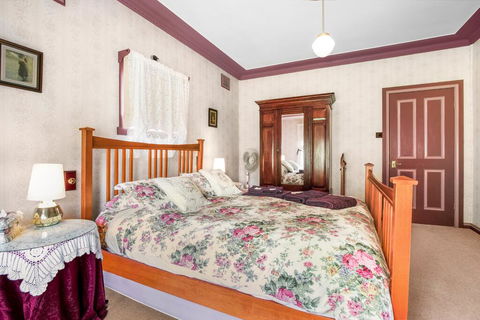 Ambrose Cottage Front Apartment - Sunshine Coast Tourism 2