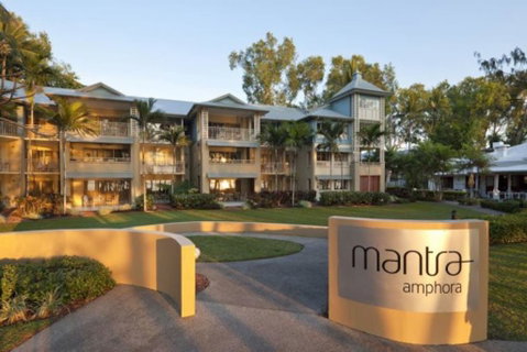 Amphora Palm Cove - Sunshine Coast Tourism 1