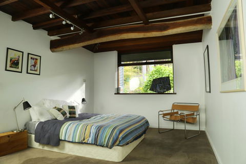 Anagama House & Studio - Holiday Sunshine Coast 3