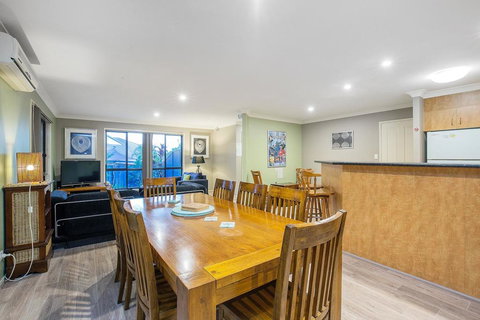 Anaheim House2 North By Getastay - Sunshine Coast Tourism 2