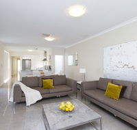 Anastasia Villa - Holiday Sunshine Coast
