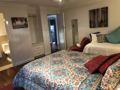 Anchors B&B - Sunshine Coast Tourism 1