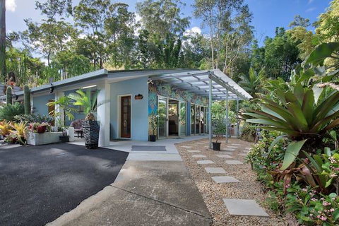 Ancient Gardens Guesthouse & Botanical Gardens - Sunshine Coast Tourism 0