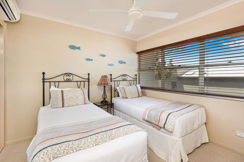 Andari Holiday Apartments - Holiday Sunshine Coast 0