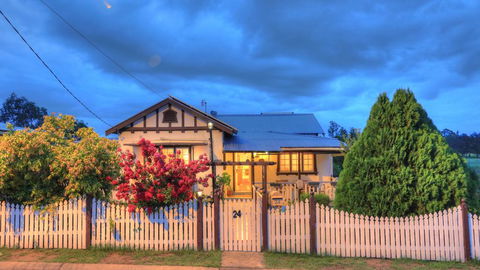 Andavine House - Bed & Breakfast - Holiday Sunshine Coast 0