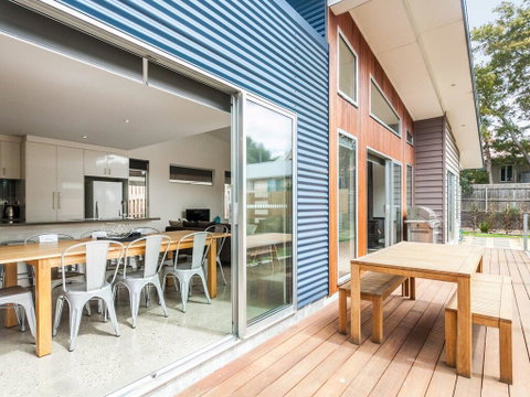 ANGLE BY THE SEA - Anglesea - Sunshine Coast Tourism 2
