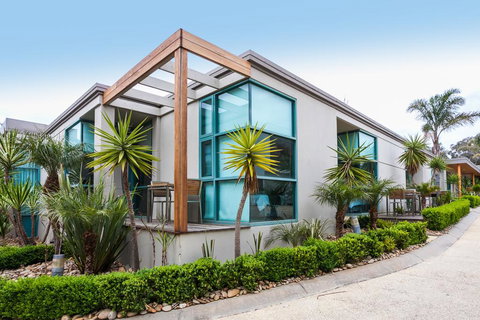 Anglesea River Apartments - Apartment 22 - Sunshine Coast Tourism 0