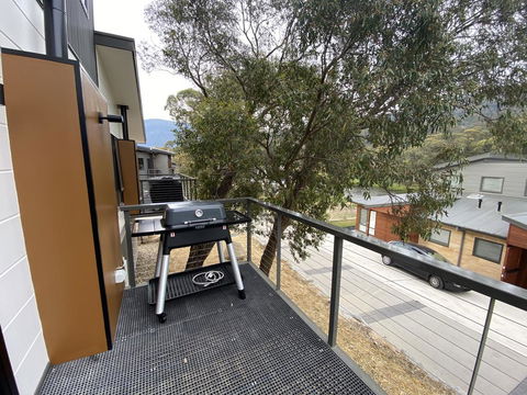 Aniyah Chalet - Holiday Sunshine Coast 2