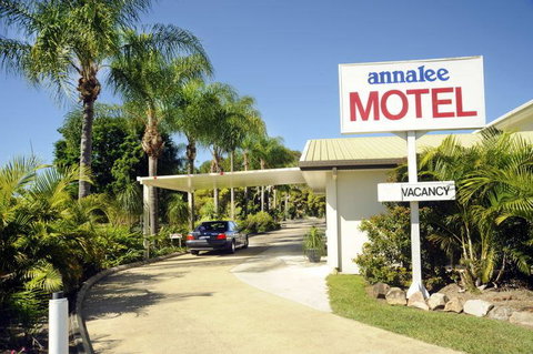 Annalee Motel Beaudesert - Sunshine Coast Tourism 0