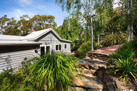 Annecy House - Holiday Sunshine Coast 0