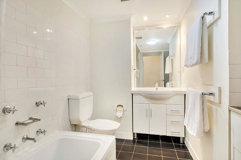 Apartment Harborside Comfort - Holiday Sunshine Coast 3
