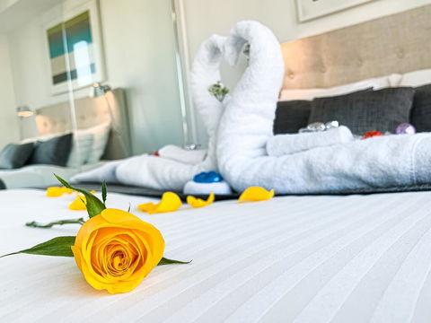 Apartments On Connor - Holiday Sunshine Coast 1