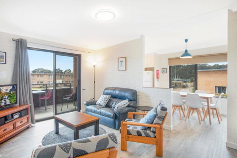 Apollo Unit 21 - Sunshine Coast Tourism 0