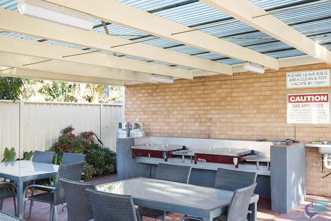 Apollo Unit 25 - Holiday Sunshine Coast 2