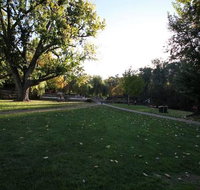 Apple Blossom Retreat - Sunshine Coast Tourism