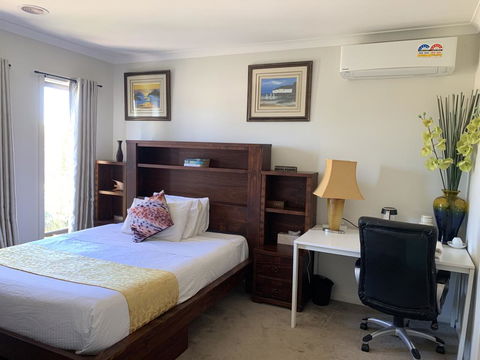 Apple House - Sunshine Coast Tourism 2
