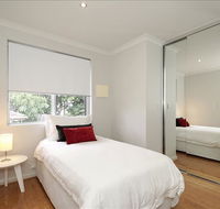 Applecross Riverside Apt - Holiday Sunshine Coast