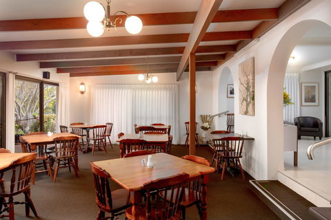 Applegum Inn - Sunshine Coast Tourism 2