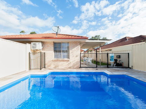 Aqua @ Anna Bay - Sunshine Coast Tourism 0