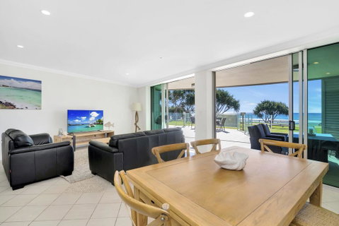 Aqua Solai Unit 1 - Sunshine Coast Tourism 2