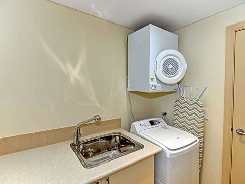 Aqua Viva 2 - Sunshine Coast Tourism 2