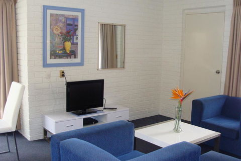 Aquarius Resort - Holiday Sunshine Coast 2