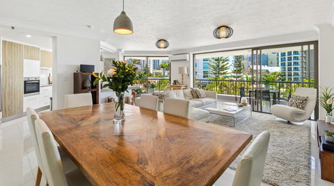Aqueous Apartment - Sunshine Coast Tourism 1