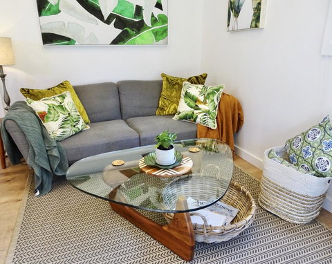 Arakoola Studio - Sunshine Coast Tourism 2