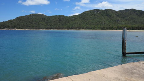 Arcadia Beach Unit 4 - Sunshine Coast Tourism 2