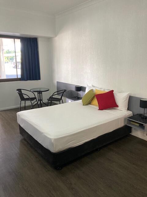 Archer Park Motel - Sunshine Coast Tourism 1