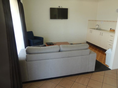 Argyle Terrace Motor Inn - Sunshine Coast Tourism 2
