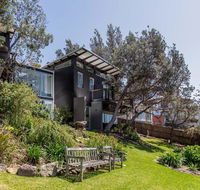 ARGYLL MOLLYMOOK - Absolute Waterfront - Sunshine Coast Tourism