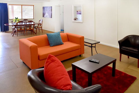 Armidale Motel - Holiday Sunshine Coast 1