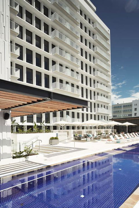 Art Series - The Johnson - Sunshine Coast Tourism 3