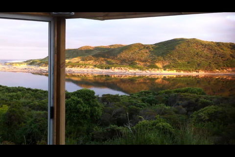 Arthur River Spa Cottage - Holiday Sunshine Coast 3