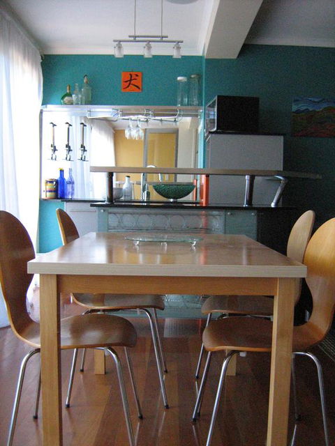 Artizen - Holiday Sunshine Coast 1