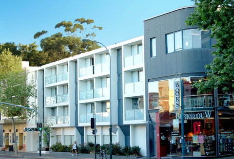 Arts Hotel - Sunshine Coast Tourism 0