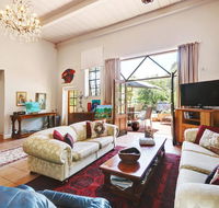 Arty Warehouse Apartment - stroll to South beach - Sunshine Coast Tourism