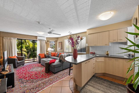 Asiatic Suite At Nautilus Mooloolaba - Holiday Sunshine Coast 0