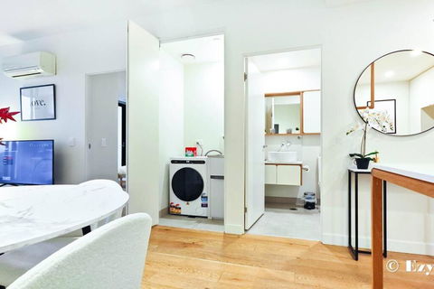 Luxury Apartment Doncaster Westfield Shopping Town - Holiday Sunshine Coast 3