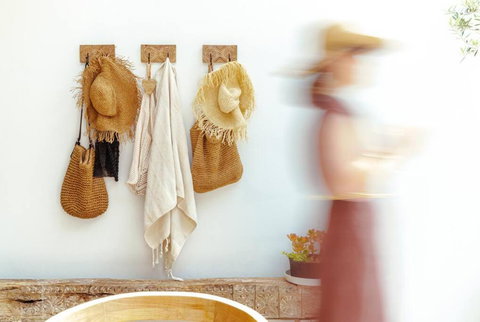 Luxury Home Near Bondi Beach - Holiday Sunshine Coast 3