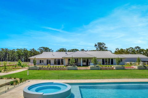 Luxury Hunter Valley Estate - Sunshine Coast Tourism 0