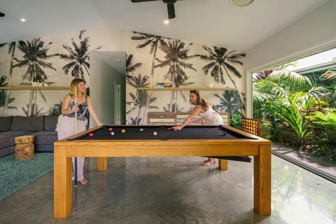 Luxury Modern Country Retreat - Sunshine Coast Tourism 3