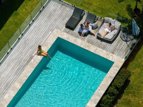 Luxury Modern Country Retreat - Sunshine Coast Tourism 0