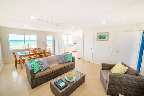 Mackerel Islands - Sunshine Coast Tourism 1