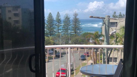 Madrid Unit 5 - Holiday Sunshine Coast 1